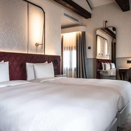 Radisson Collection Hotel, Palazzo Nani Venice Luaran gambar Deluxe room