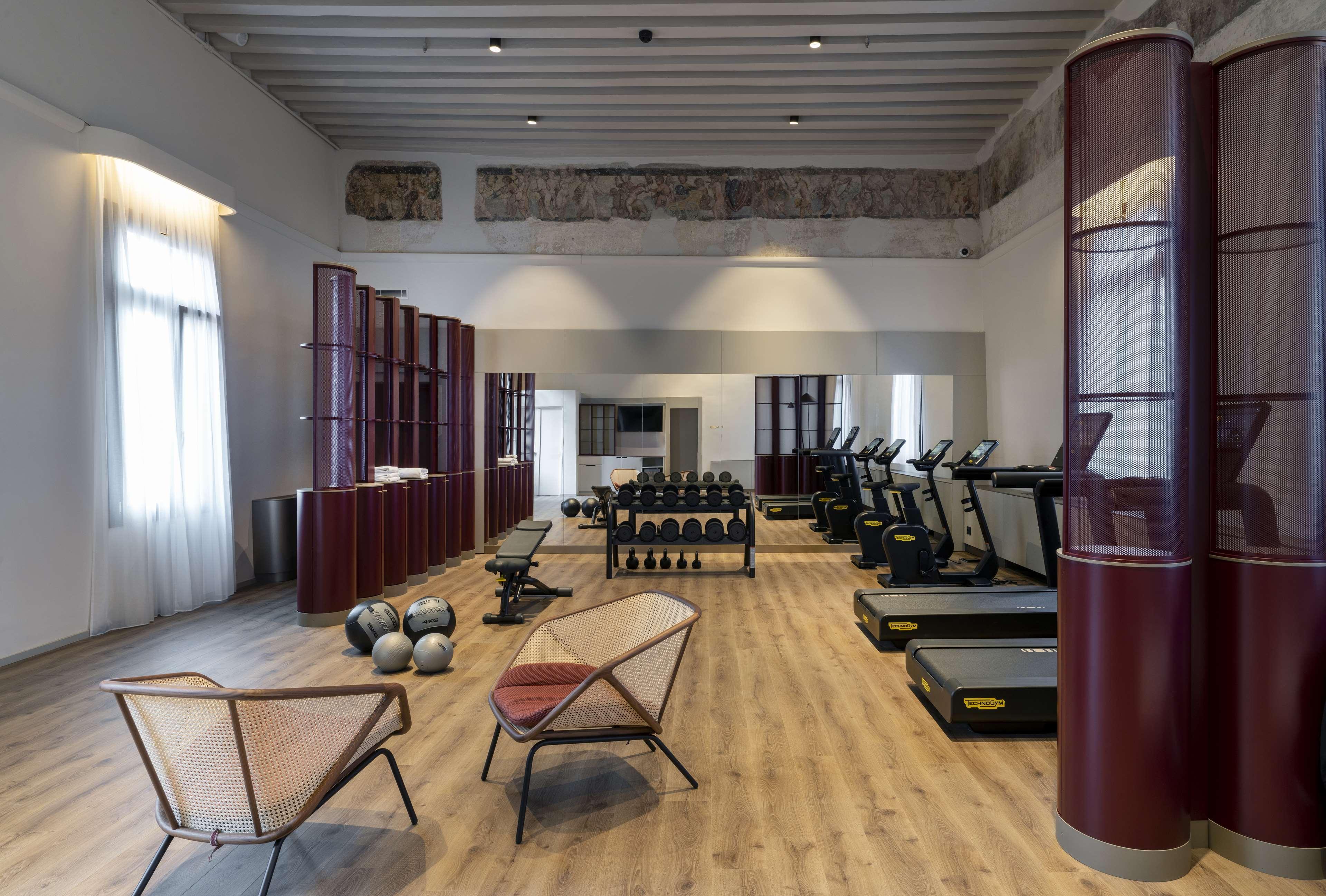 Radisson Collection Hotel, Palazzo Nani Venice Luaran gambar The gym at the hotel